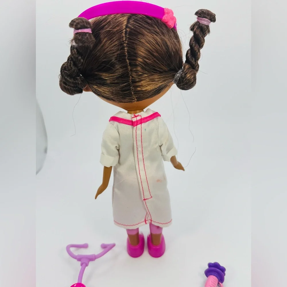 Disney Just Play Doc McStuffins 8